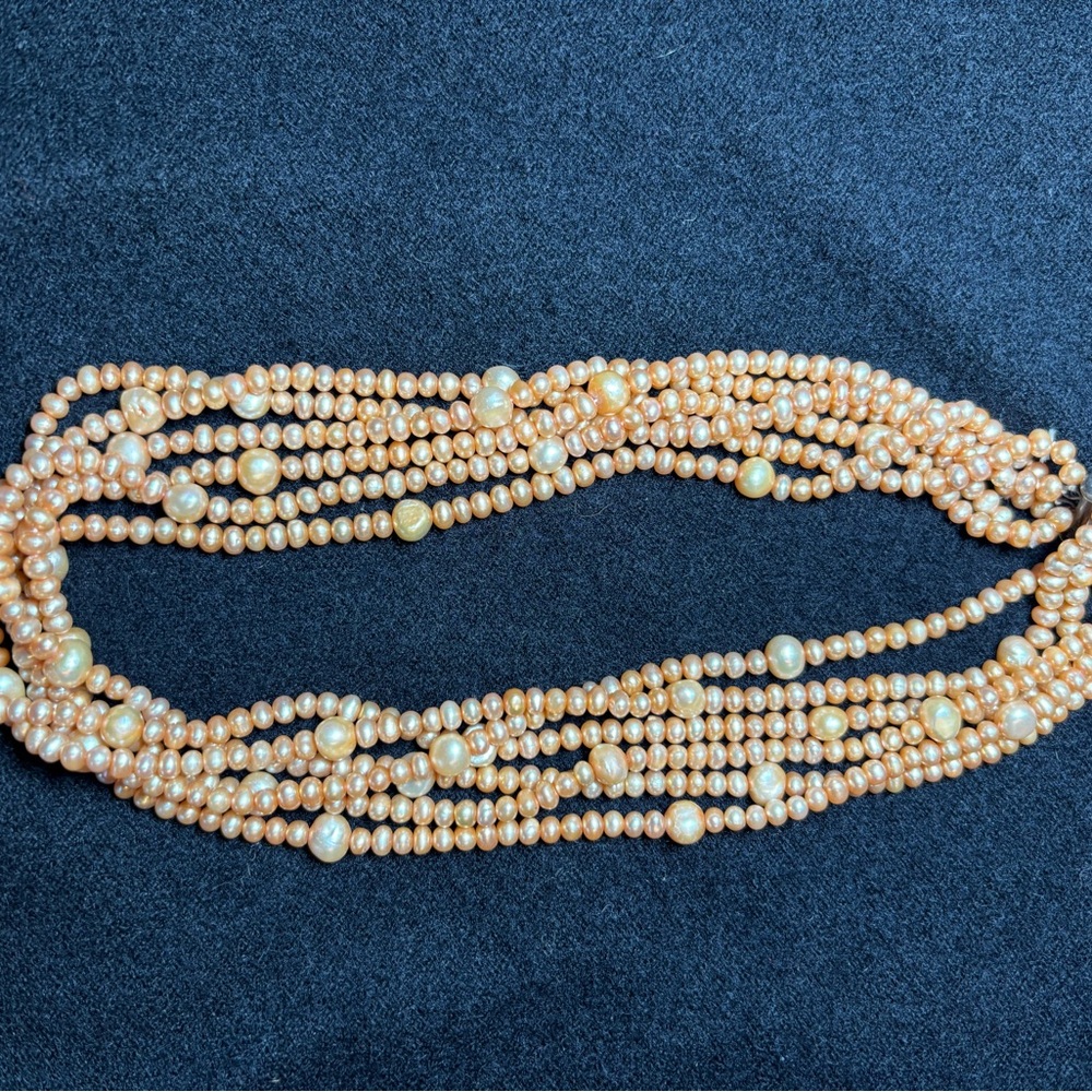 Elegant Gold Pearl Necklace